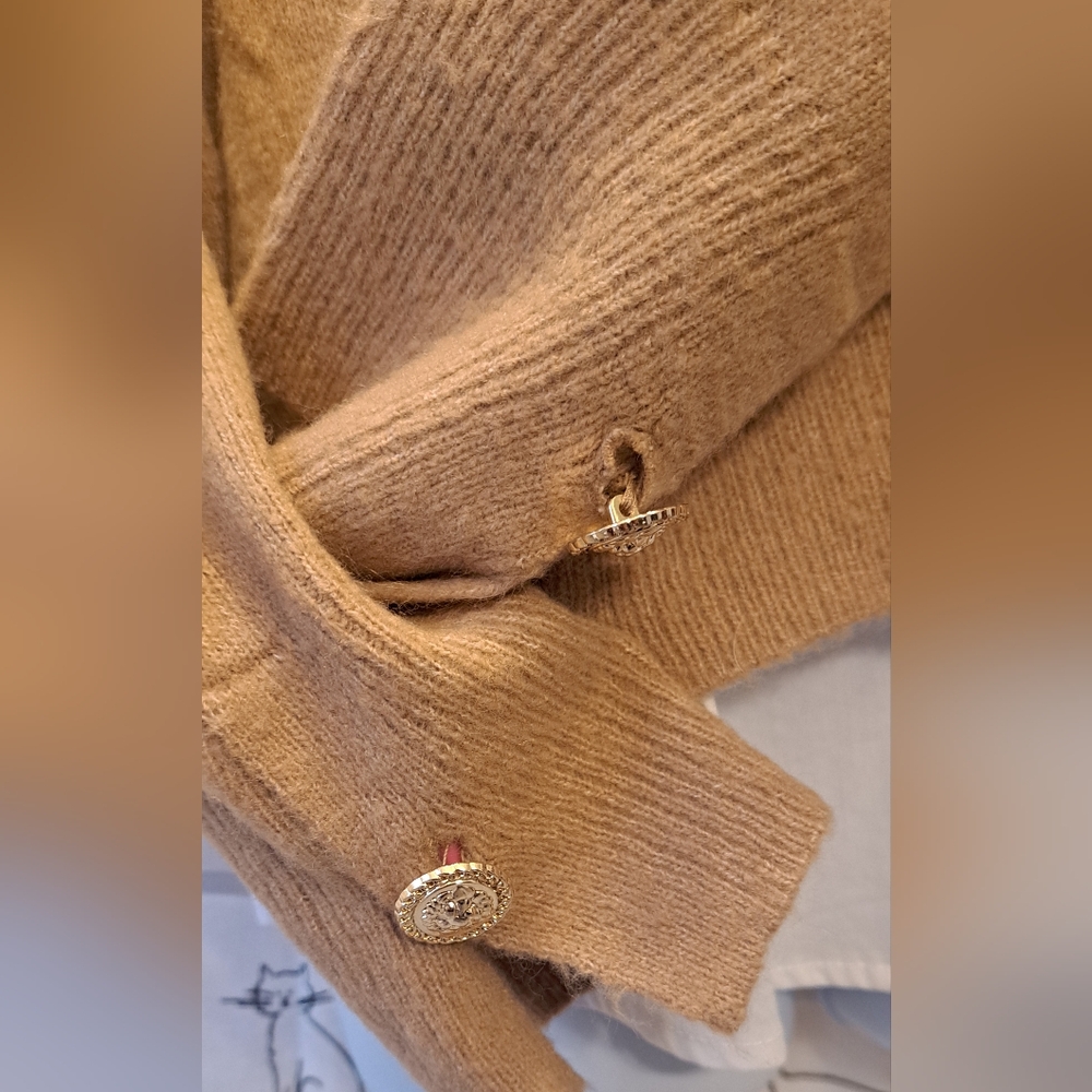 Women's Anne Klein Desert Brown Sweater with Blouse Trim and Gold Buttons L - Picture 3 of 4